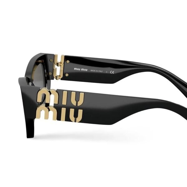 MIU MIU – Irregular Frame Shades