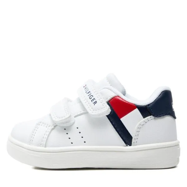 Tommy Hilfiger Logan Sneakers – Classic and Sleek Design