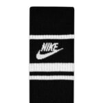 Nike Sportswear Dri-FIT Everyday Essential Crew Socks (3 Pairs) - Image 5