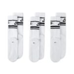 Nike Sportswear Dri-FIT Everyday Essential Crew Socks (3 Pairs) - Image 2