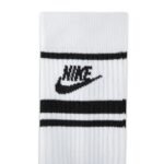 Nike Sportswear Dri-FIT Everyday Essential Crew Socks (3 Pairs) - Image 3