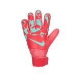 Nike Match Jr. Older Goalkeeper Football Gloves – Kids Red