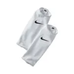Nike Guard Lock Soccer Guard Sleeves (1 Pair) White