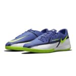 Nike Phantom GT2 Academy IC Soccer Shoes - Image 5