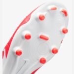 Nike Tiempo Legend 10 Club Multi-Ground Low-Top Men Soccer Shoes - Image 5