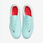 Nike Phantom Luna 2 Club MG High-Top Men Soccer Shoes - Image 2