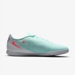 Nike Phantom Luna 2 Club MG High-Top Men Soccer Shoes - Image 7