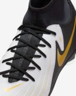Nike Phantom Luna 2 Club MG High-Top Soccer Cleats - Image 4