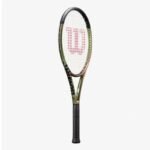 Wilson Blade 100UL V8.0 Tennis Racket – 370g - Image 2