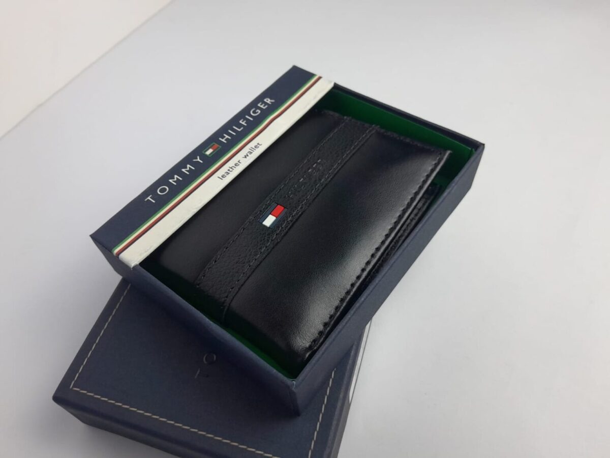 TH Signature Bifold Wallet - Image 4