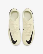 Nike Mercurial Vapor 15 Club Multi-Ground Soccer Shoes - Image 4