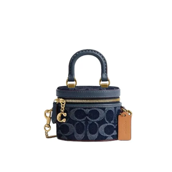 Coach Mini Vanity Case Bag – Glovetanned Leather