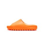 Adidas Yeezy Slide "Onyx & Sand" - Image 5