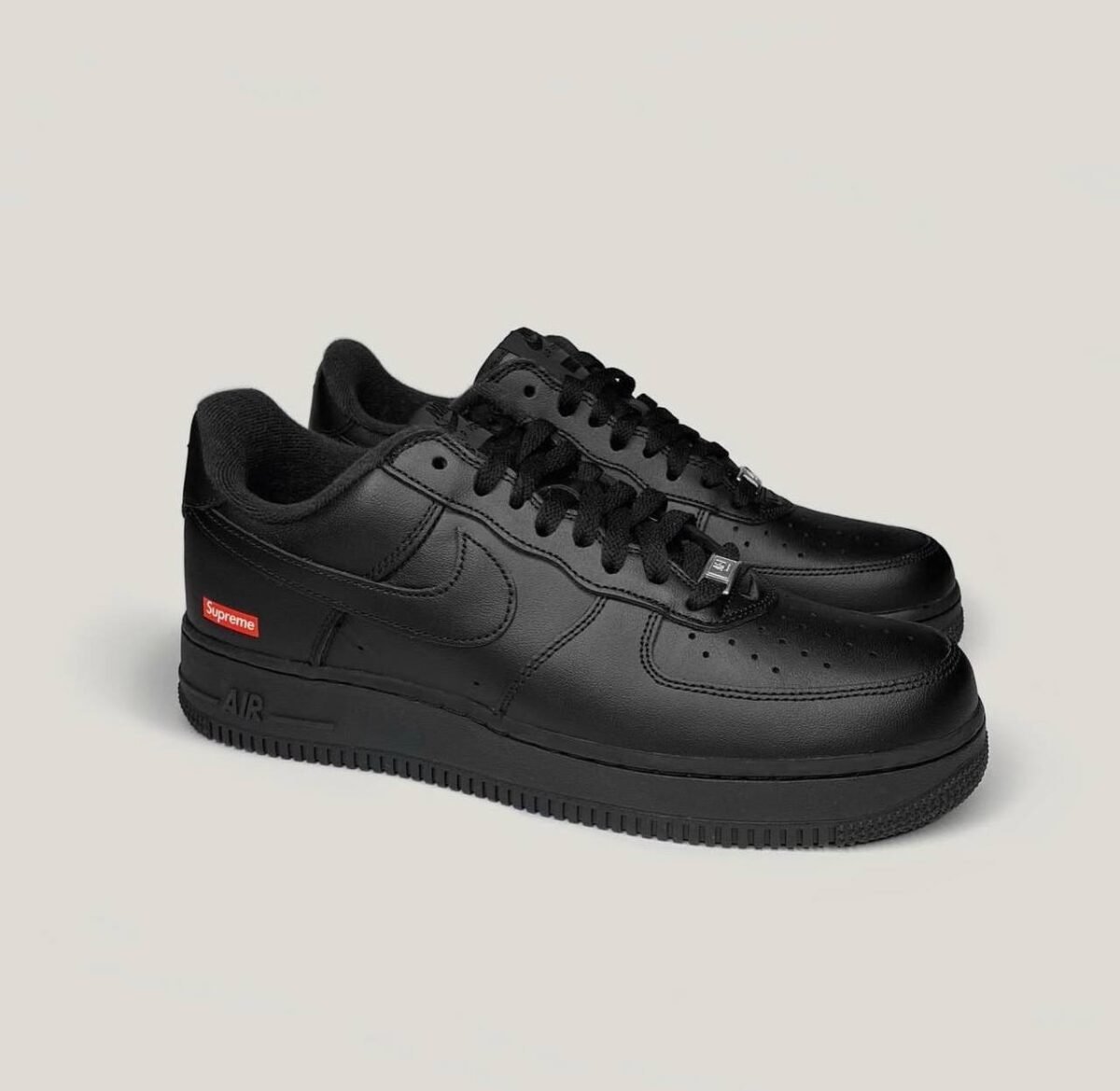 Nike Air Force 1 Low x Supreme Black - Image 6