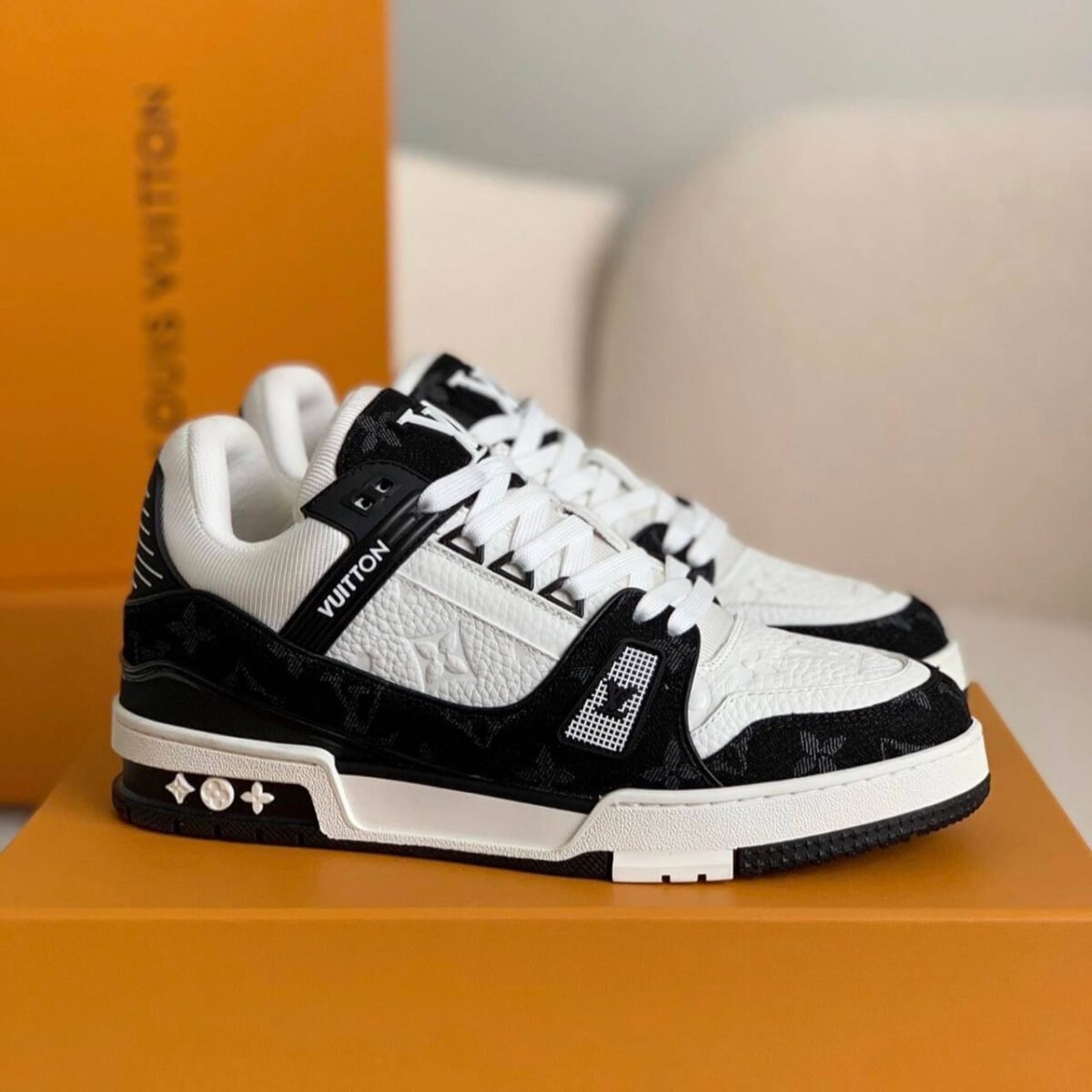 Louis Vuitton LV Trainer – White Black - Image 11