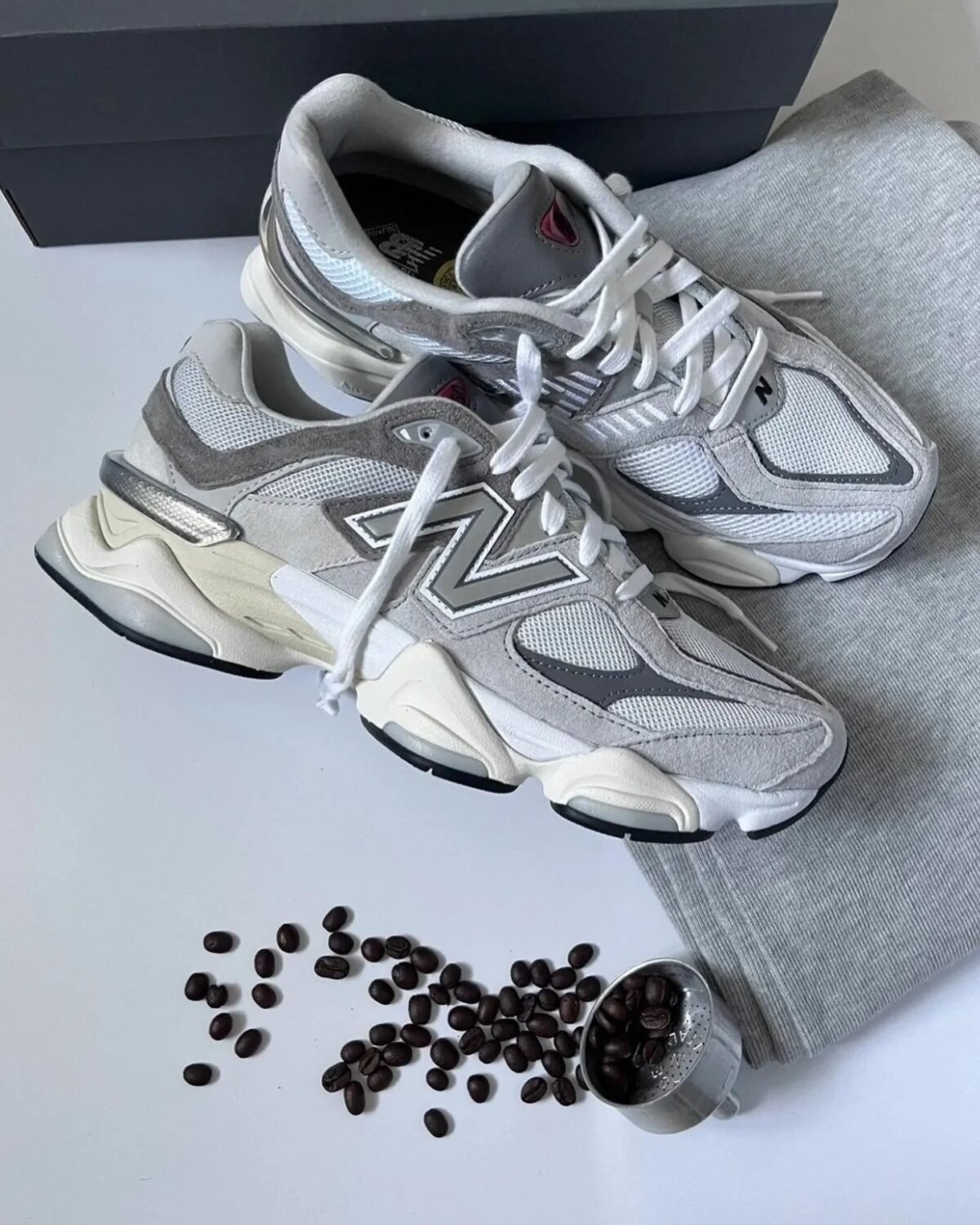 New Balance 9060 Men’s Sneakers - Image 3