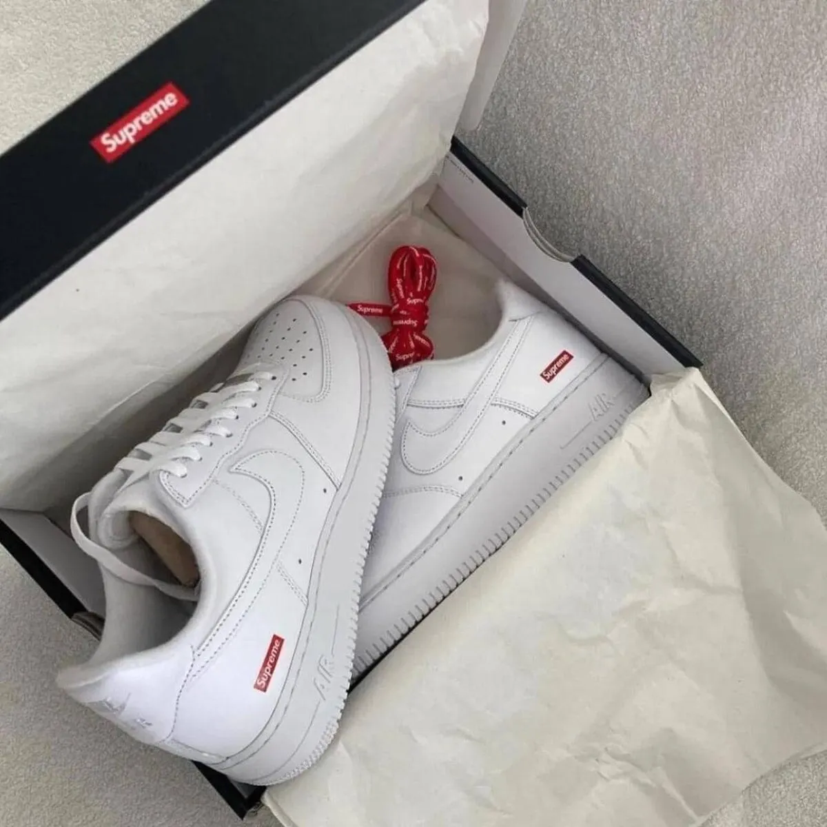 Nike Air Force 1 Low x Supreme White - Image 7
