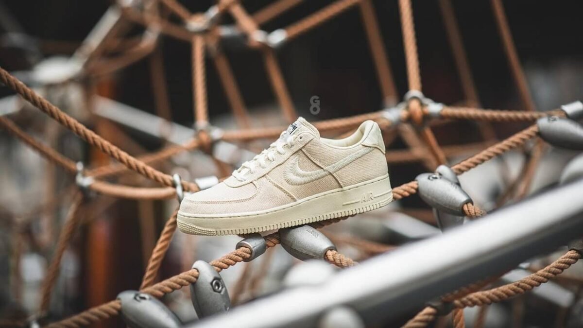 Nike Air Force 1 Low Fossil Essence - Image 2
