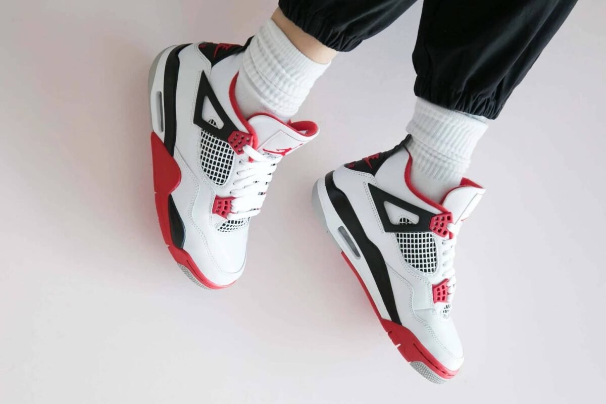 Air Jordan 4 Retro – Fire Red - Image 12