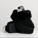 UGG Funkette Slipper - Image 6