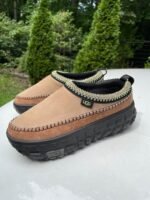 UGG Venture Daze Suede Slippers – Sand Brown/Black - Image 6