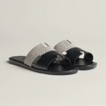 Hermès Izmir Sandal Plum / Black - Image 3