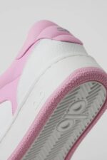 ALO Recovery Mode Sneaker – Pink/White - Image 2