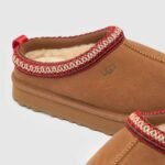 UGG Tazz Slipper – Chestnut - Image 2