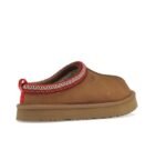 UGG Tazz Slipper – Chestnut - Image 4