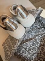 Alexander McQueen Women's Oversized Sneaker 'SilverMetallic' - Image 2