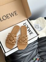 LOEWE Flip-Flops & Slides for Women – Brown - Image 3