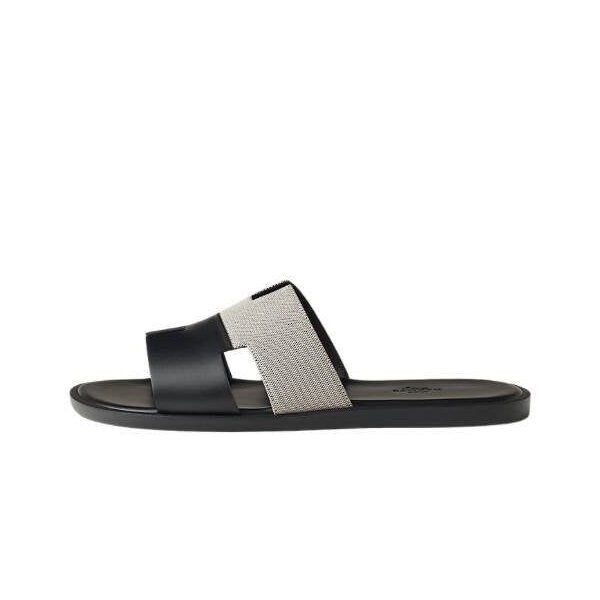 Hermès Izmir Sandal Plum / Black