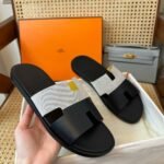 Hermès Izmir Sandal Plum / Black - Image 8