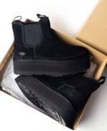 UGG Neumel Platform Chelsea Black - Image 2