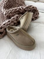 UGG Tazzlita Slipper Mustard Seed - Image 3